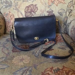 Coach black style 9755